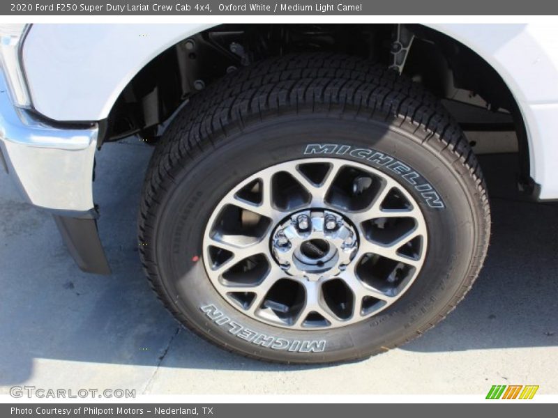 Oxford White / Medium Light Camel 2020 Ford F250 Super Duty Lariat Crew Cab 4x4