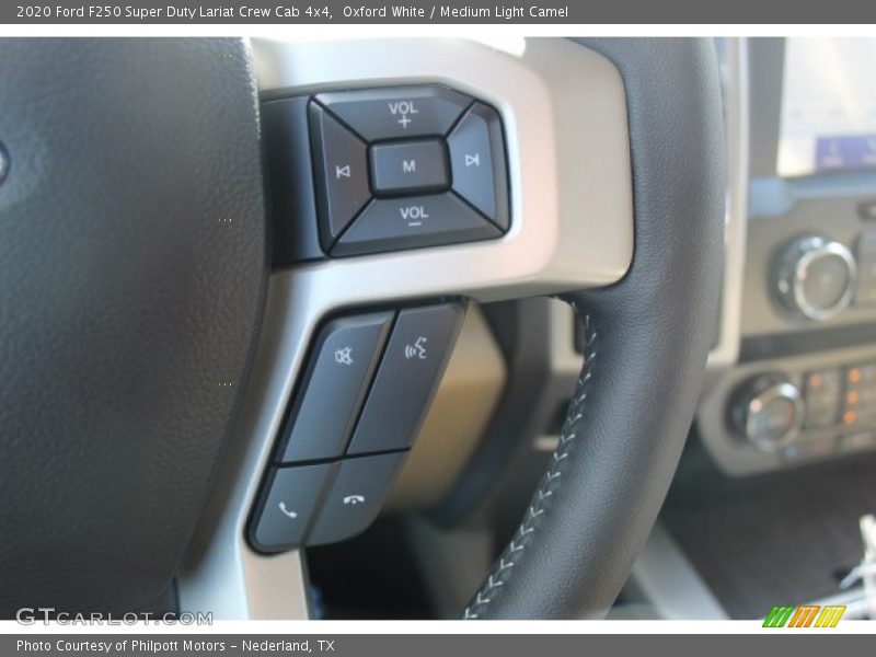 Oxford White / Medium Light Camel 2020 Ford F250 Super Duty Lariat Crew Cab 4x4