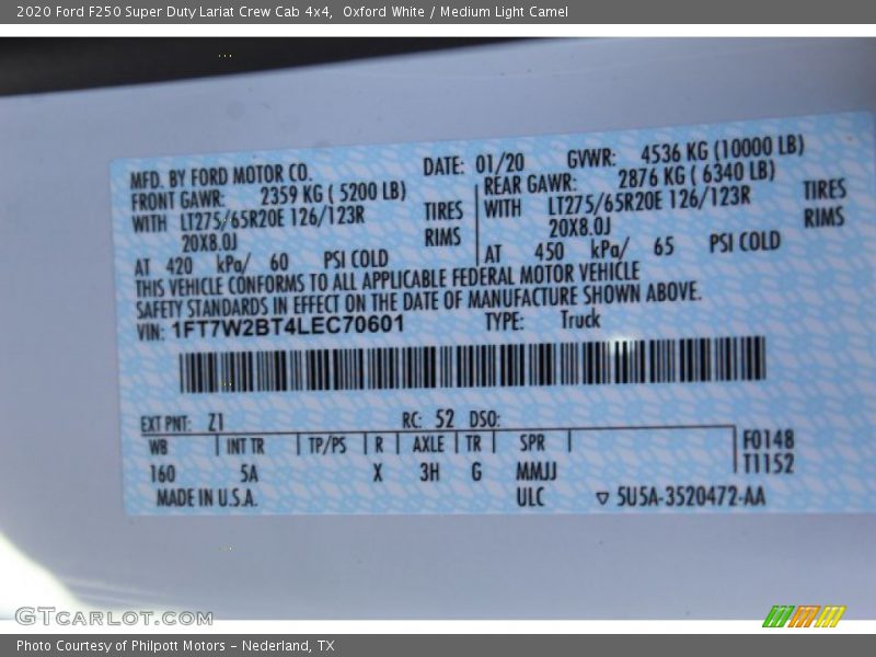 2020 F250 Super Duty Lariat Crew Cab 4x4 Oxford White Color Code Z1