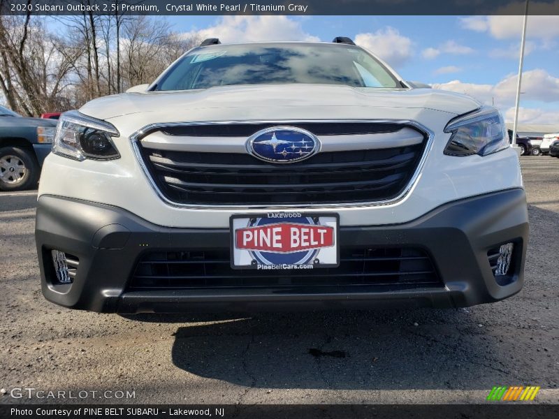 Crystal White Pearl / Titanium Gray 2020 Subaru Outback 2.5i Premium