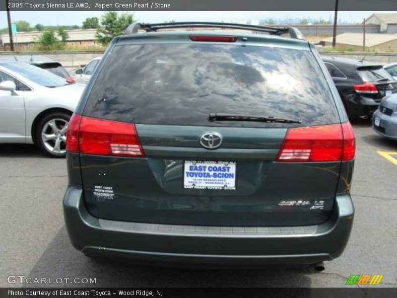 Aspen Green Pearl / Stone 2005 Toyota Sienna LE AWD
