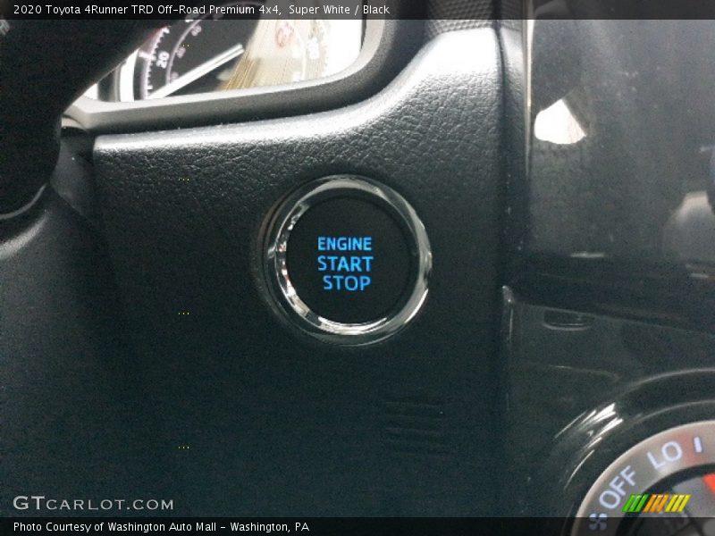 Super White / Black 2020 Toyota 4Runner TRD Off-Road Premium 4x4