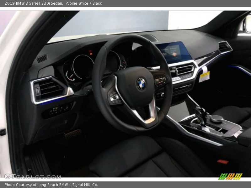 Alpine White / Black 2019 BMW 3 Series 330i Sedan