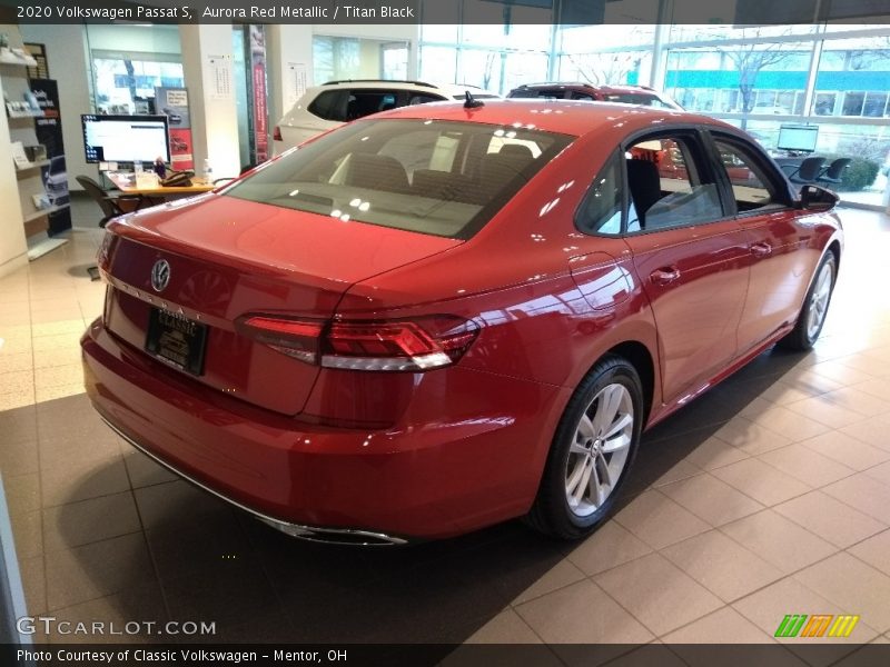 Aurora Red Metallic / Titan Black 2020 Volkswagen Passat S