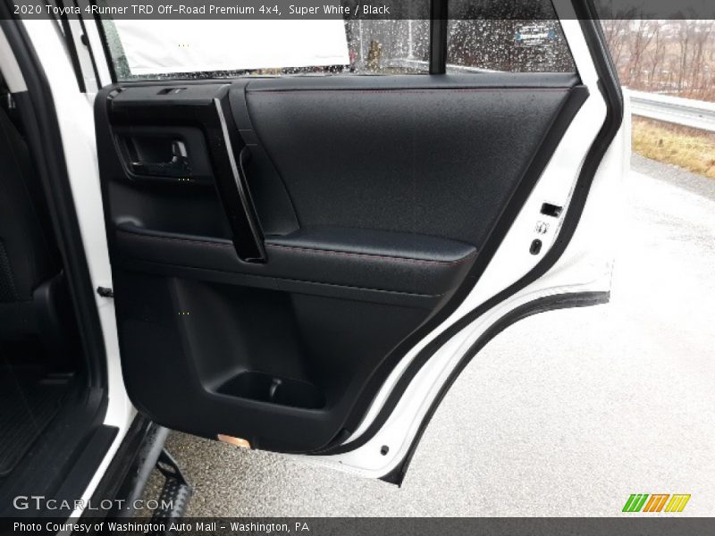Super White / Black 2020 Toyota 4Runner TRD Off-Road Premium 4x4