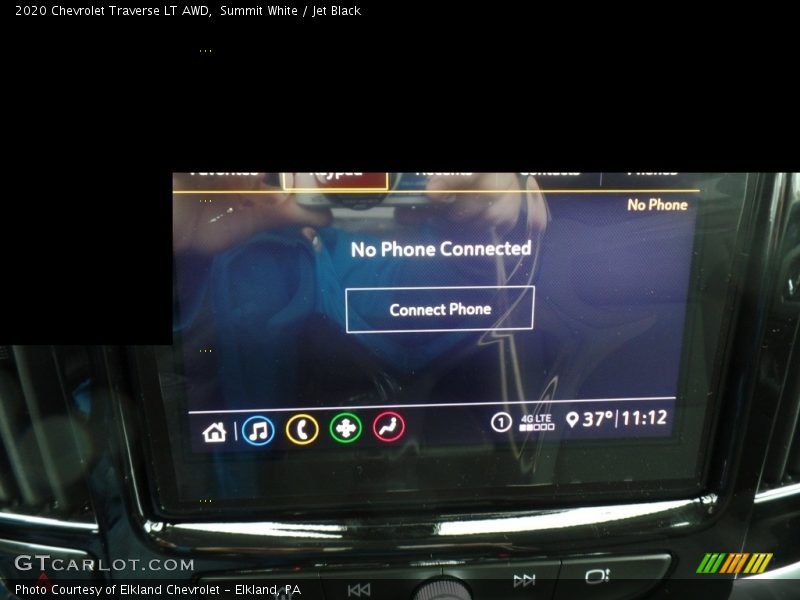 Summit White / Jet Black 2020 Chevrolet Traverse LT AWD