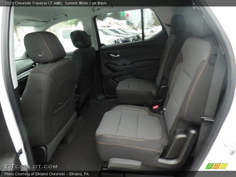 Summit White / Jet Black 2020 Chevrolet Traverse LT AWD