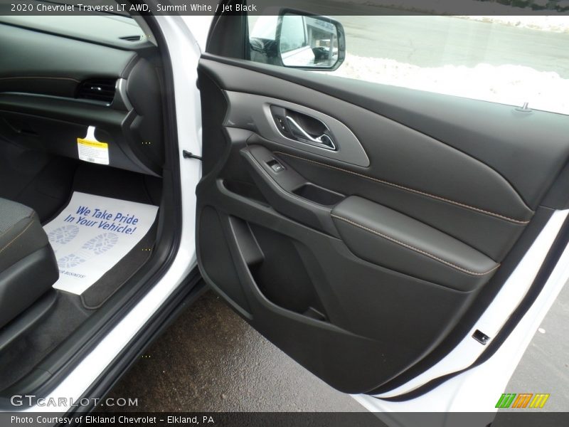 Summit White / Jet Black 2020 Chevrolet Traverse LT AWD