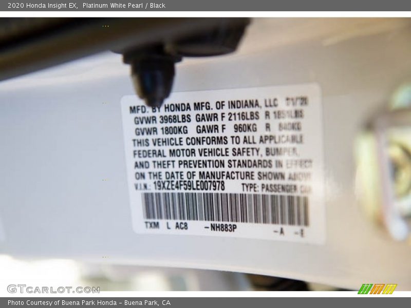 Platinum White Pearl / Black 2020 Honda Insight EX