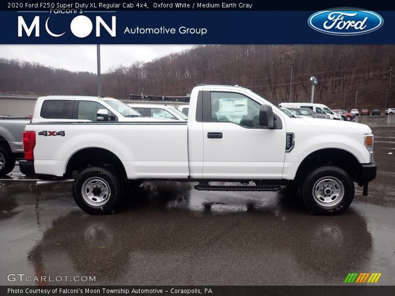 Oxford White / Medium Earth Gray 2020 Ford F250 Super Duty XL Regular Cab 4x4