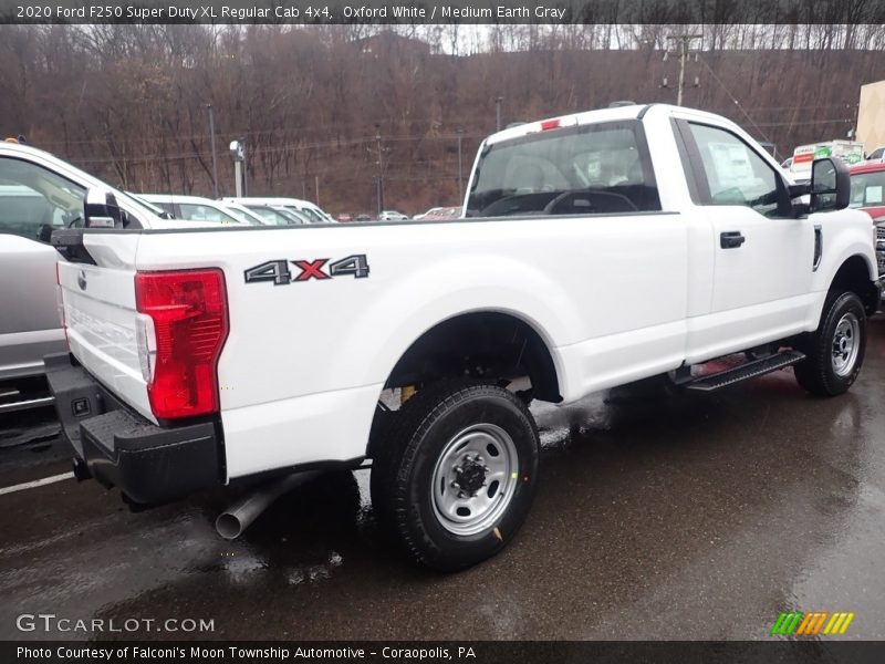 Oxford White / Medium Earth Gray 2020 Ford F250 Super Duty XL Regular Cab 4x4