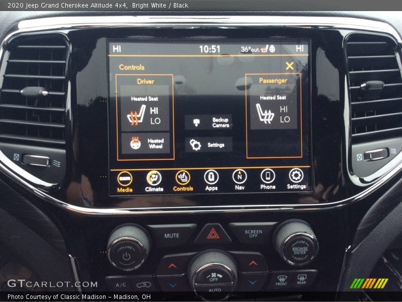 Bright White / Black 2020 Jeep Grand Cherokee Altitude 4x4
