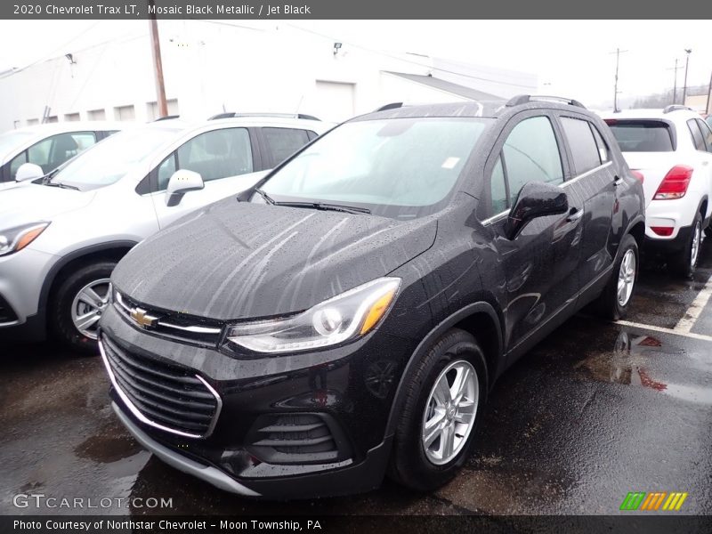 Mosaic Black Metallic / Jet Black 2020 Chevrolet Trax LT