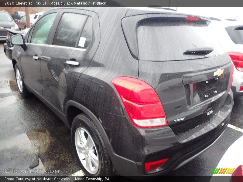 Mosaic Black Metallic / Jet Black 2020 Chevrolet Trax LT