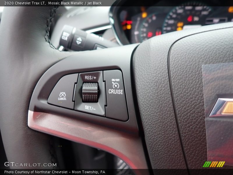 Mosaic Black Metallic / Jet Black 2020 Chevrolet Trax LT