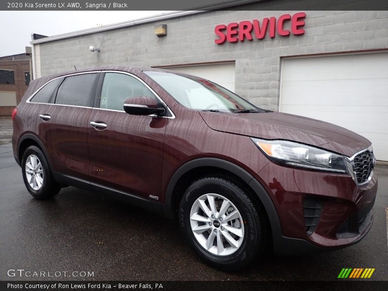 Front 3/4 View of 2020 Sorento LX AWD
