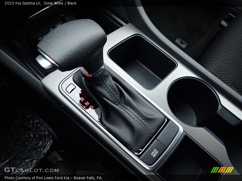 Snow White / Black 2020 Kia Optima LX