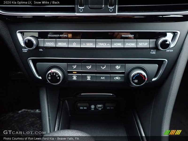 Snow White / Black 2020 Kia Optima LX