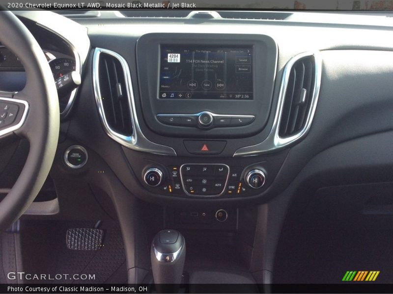 Mosaic Black Metallic / Jet Black 2020 Chevrolet Equinox LT AWD