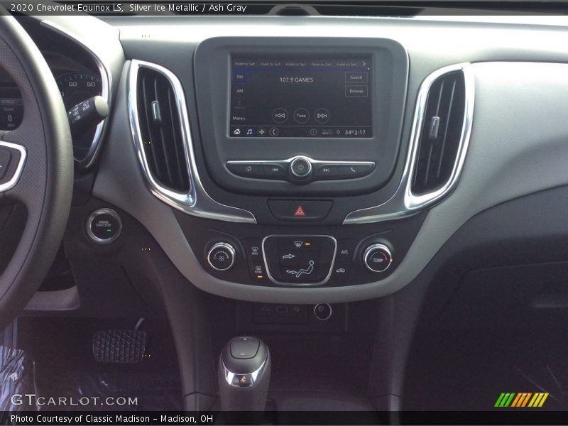 Silver Ice Metallic / Ash Gray 2020 Chevrolet Equinox LS