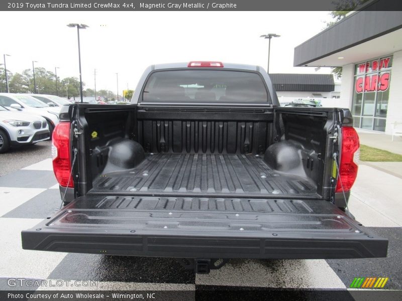 Magnetic Gray Metallic / Graphite 2019 Toyota Tundra Limited CrewMax 4x4