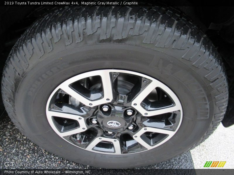 Magnetic Gray Metallic / Graphite 2019 Toyota Tundra Limited CrewMax 4x4