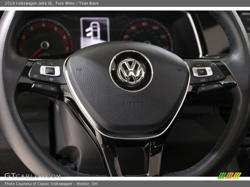 Pure White / Titan Black 2019 Volkswagen Jetta SE