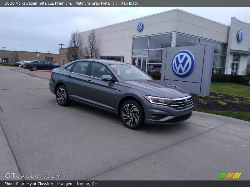 Front 3/4 View of 2020 Jetta SEL Premium