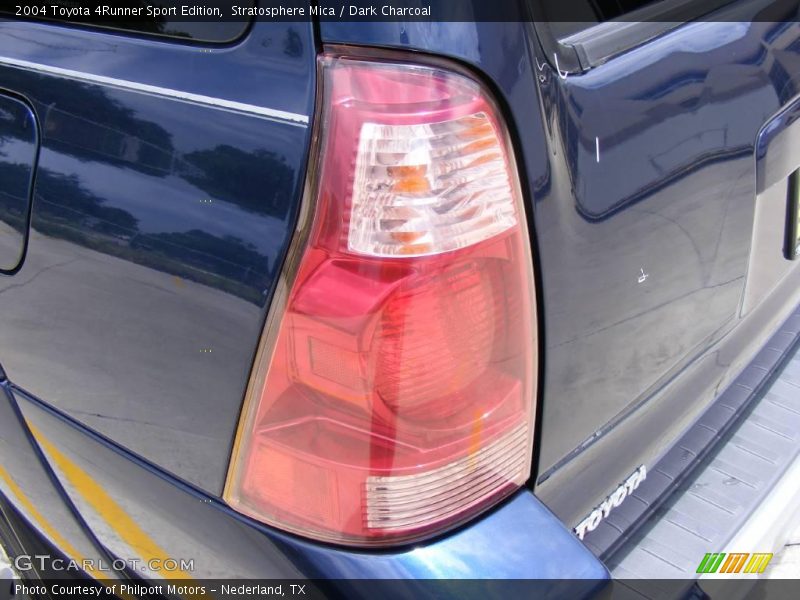 Stratosphere Mica / Dark Charcoal 2004 Toyota 4Runner Sport Edition