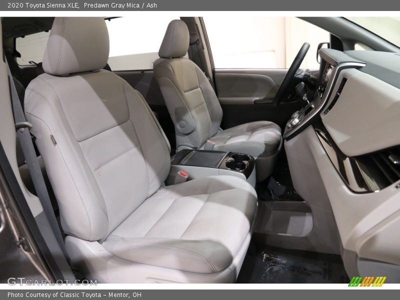 Predawn Gray Mica / Ash 2020 Toyota Sienna XLE