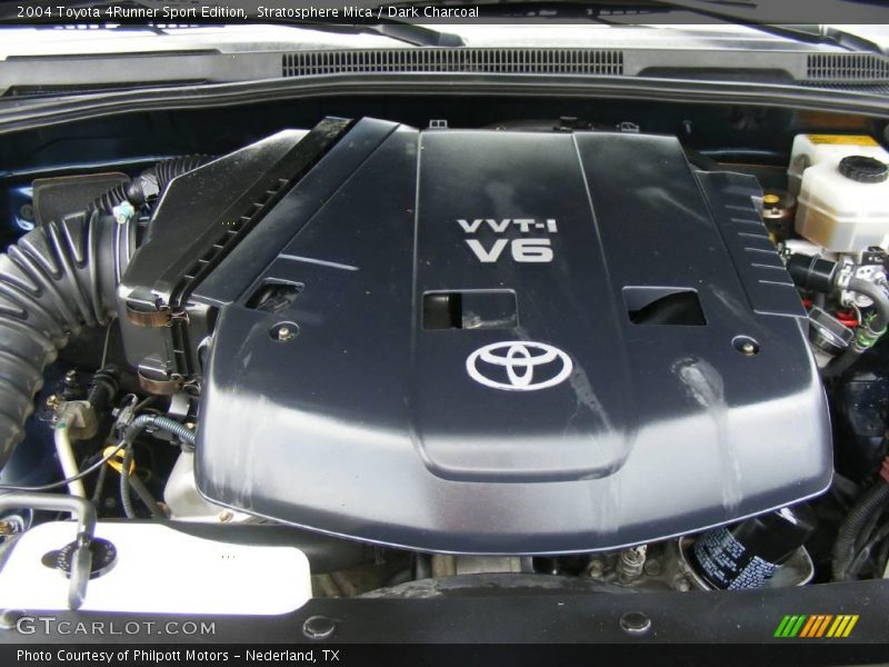 Stratosphere Mica / Dark Charcoal 2004 Toyota 4Runner Sport Edition