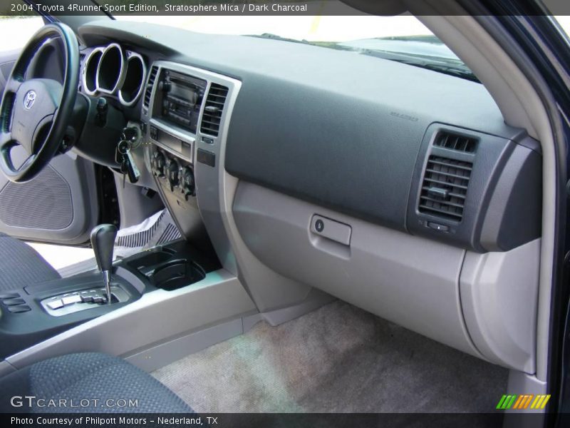 Stratosphere Mica / Dark Charcoal 2004 Toyota 4Runner Sport Edition