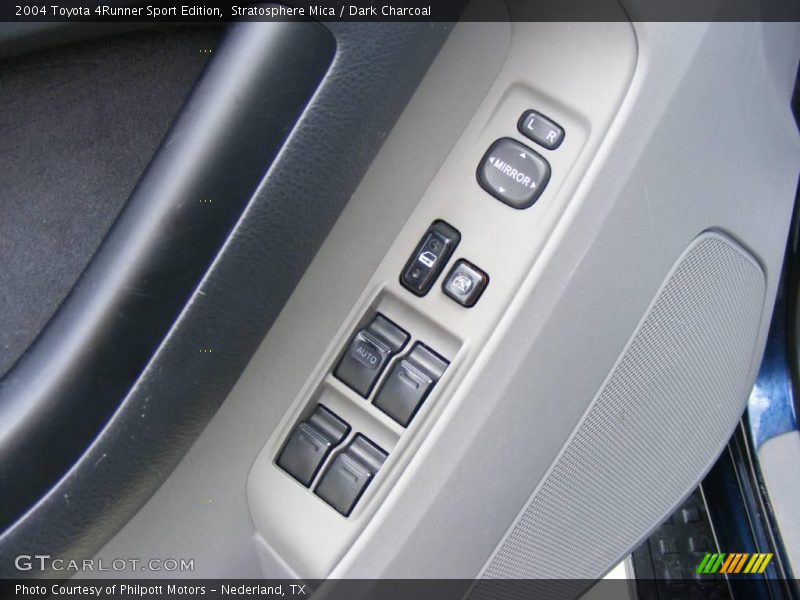 Stratosphere Mica / Dark Charcoal 2004 Toyota 4Runner Sport Edition