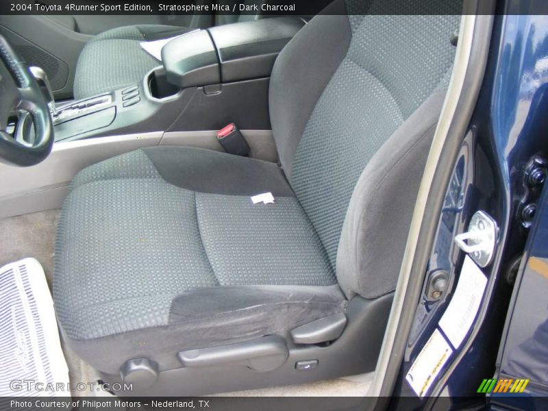 Stratosphere Mica / Dark Charcoal 2004 Toyota 4Runner Sport Edition