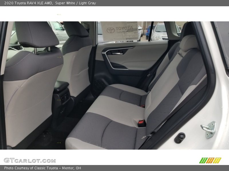 Super White / Light Gray 2020 Toyota RAV4 XLE AWD