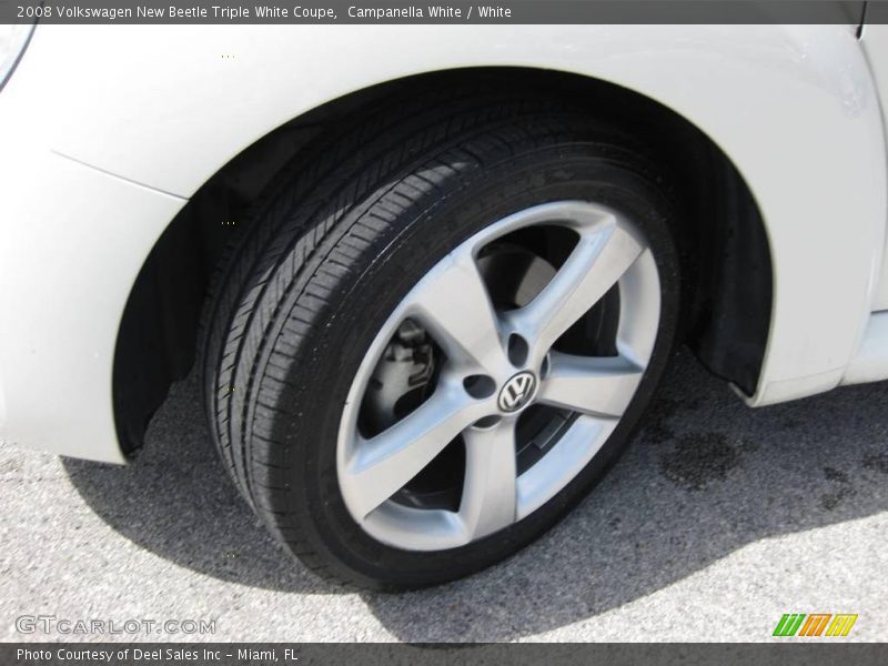 Campanella White / White 2008 Volkswagen New Beetle Triple White Coupe