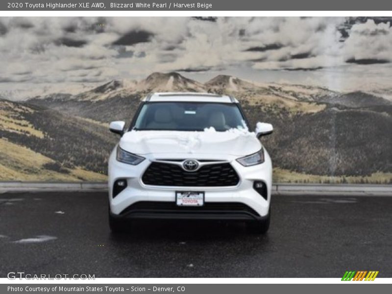 Blizzard White Pearl / Harvest Beige 2020 Toyota Highlander XLE AWD