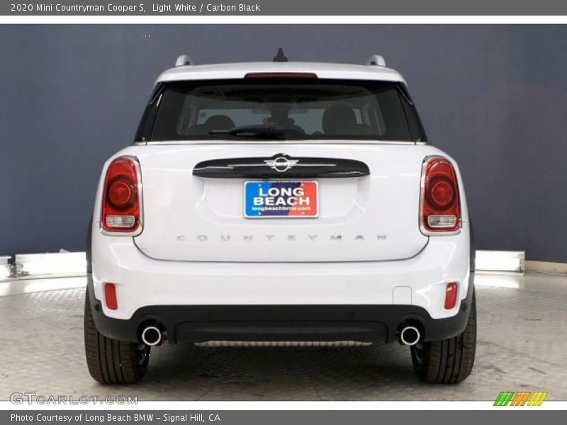 Light White / Carbon Black 2020 Mini Countryman Cooper S