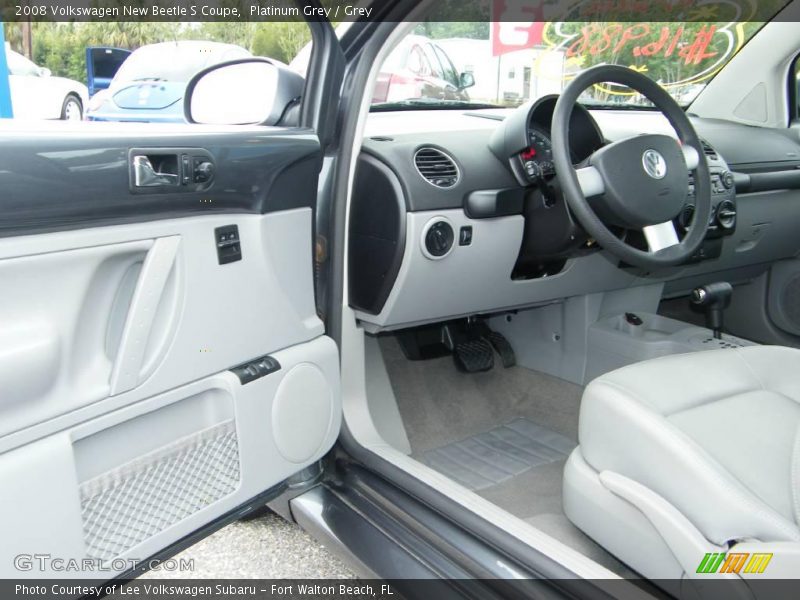 Platinum Grey / Grey 2008 Volkswagen New Beetle S Coupe