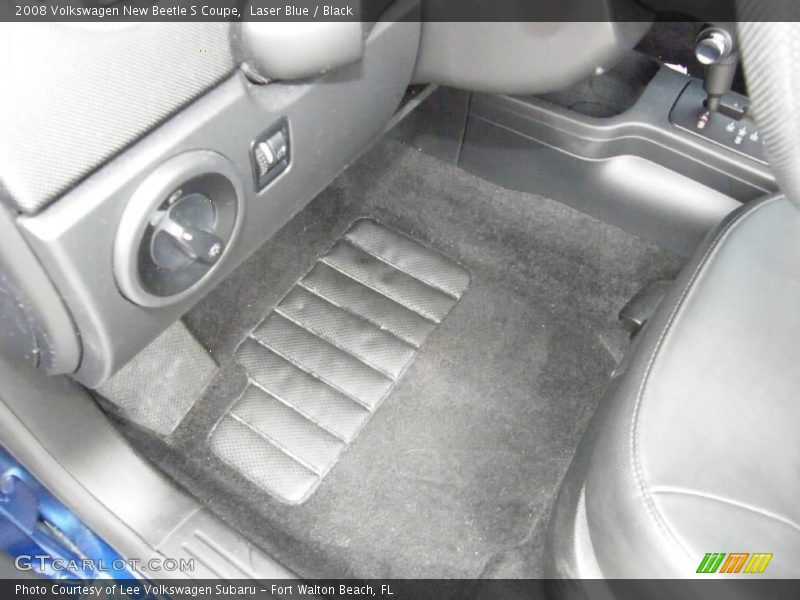 Laser Blue / Black 2008 Volkswagen New Beetle S Coupe