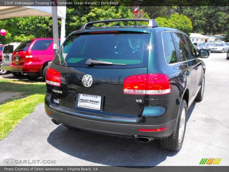 Venetian Green Metallic / Pure Beige 2005 Volkswagen Touareg V8