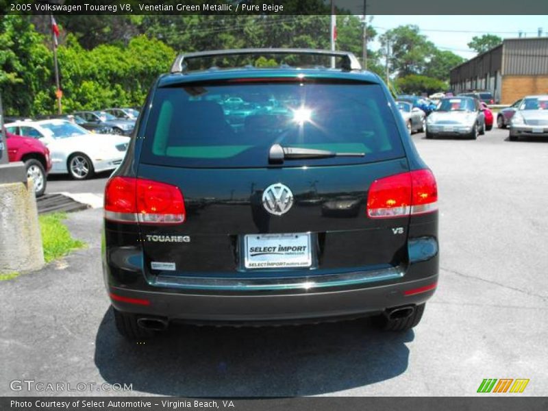 Venetian Green Metallic / Pure Beige 2005 Volkswagen Touareg V8
