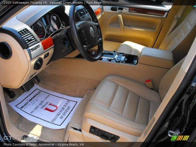 Venetian Green Metallic / Pure Beige 2005 Volkswagen Touareg V8