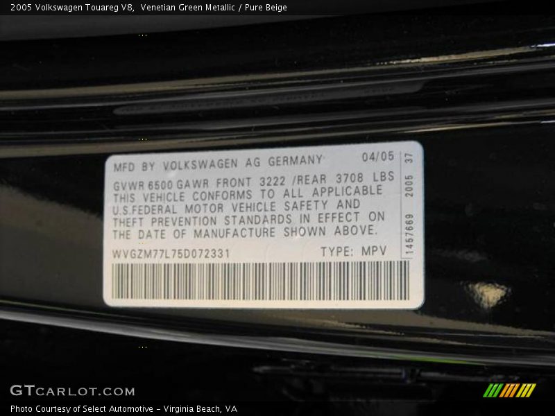 Venetian Green Metallic / Pure Beige 2005 Volkswagen Touareg V8