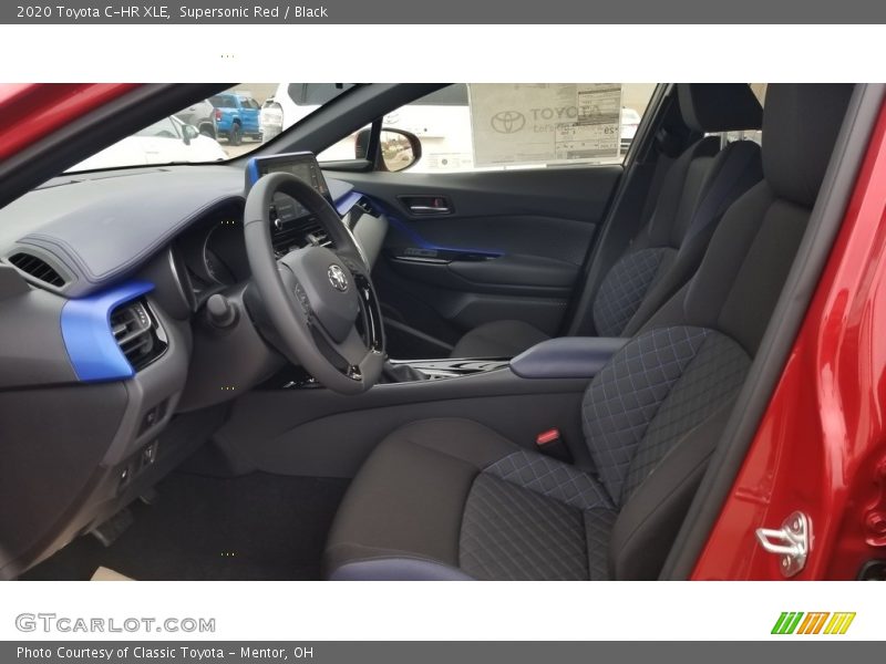 Supersonic Red / Black 2020 Toyota C-HR XLE