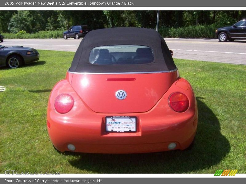Sundown Orange / Black 2005 Volkswagen New Beetle GLS Convertible