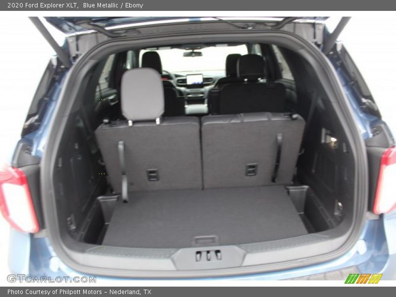 Blue Metallic / Ebony 2020 Ford Explorer XLT