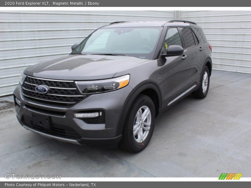 Magnetic Metallic / Ebony 2020 Ford Explorer XLT