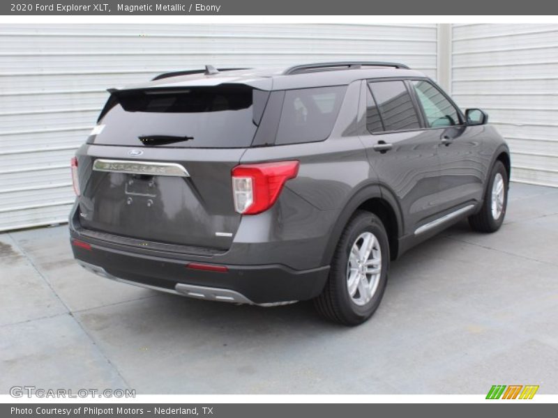 Magnetic Metallic / Ebony 2020 Ford Explorer XLT