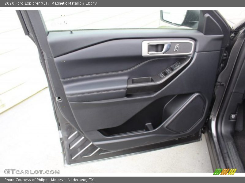 Magnetic Metallic / Ebony 2020 Ford Explorer XLT